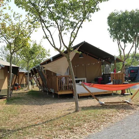 Glamping Costa Brava Luxury tent Fortia